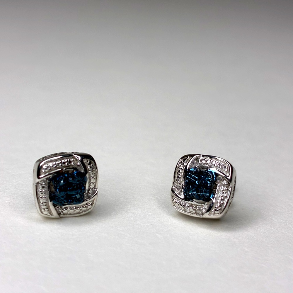 Kay Jewelers JWBR 925 Sterling Silver Stud Earrings w/ Blue Diamonds